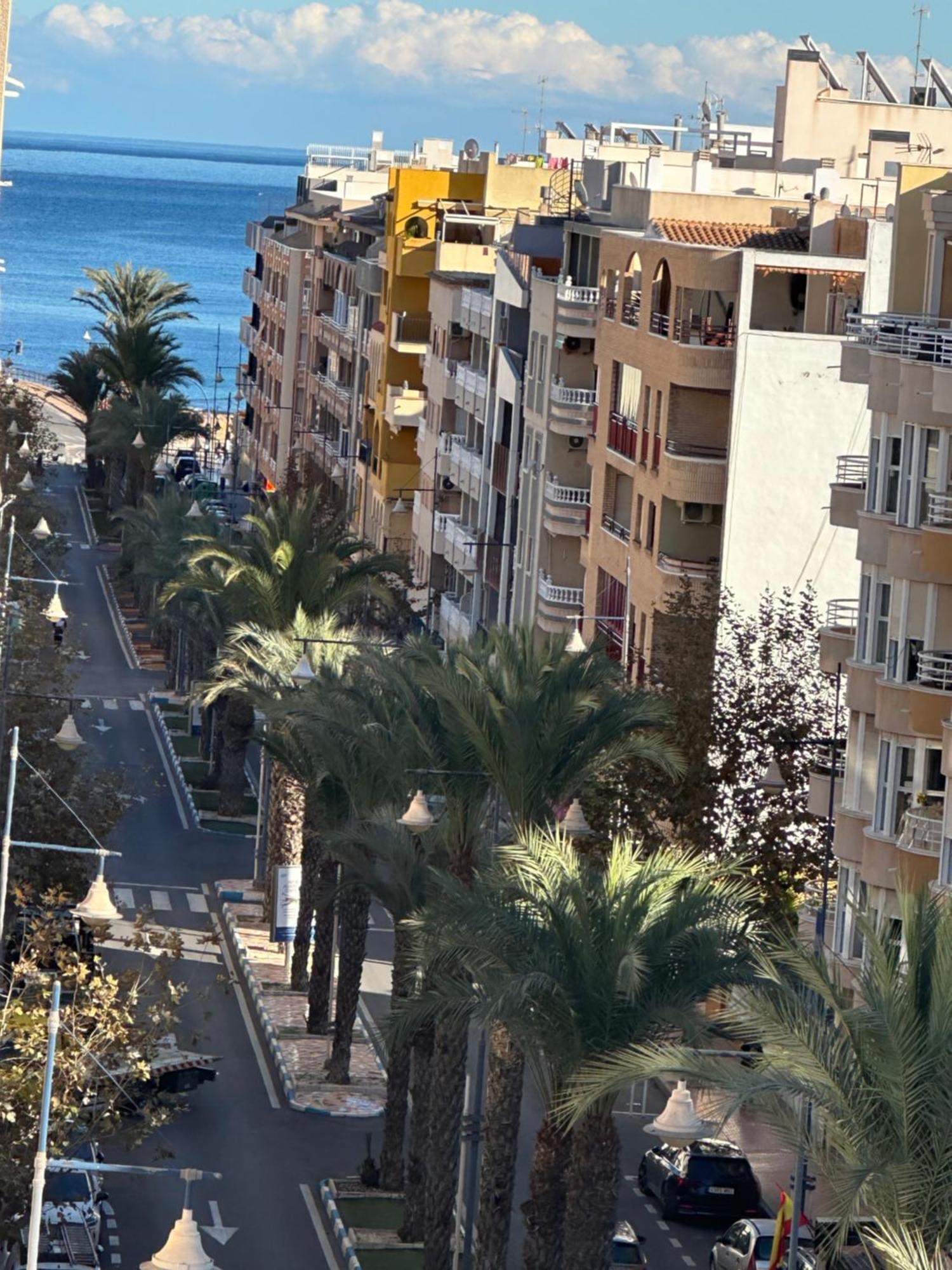 Apartament Montana Torrevieja Exterior photo